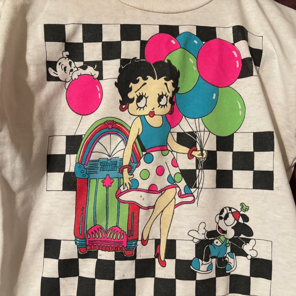 Vintage 1980s Betty Boop Large graphic tee shirt King features syndicate